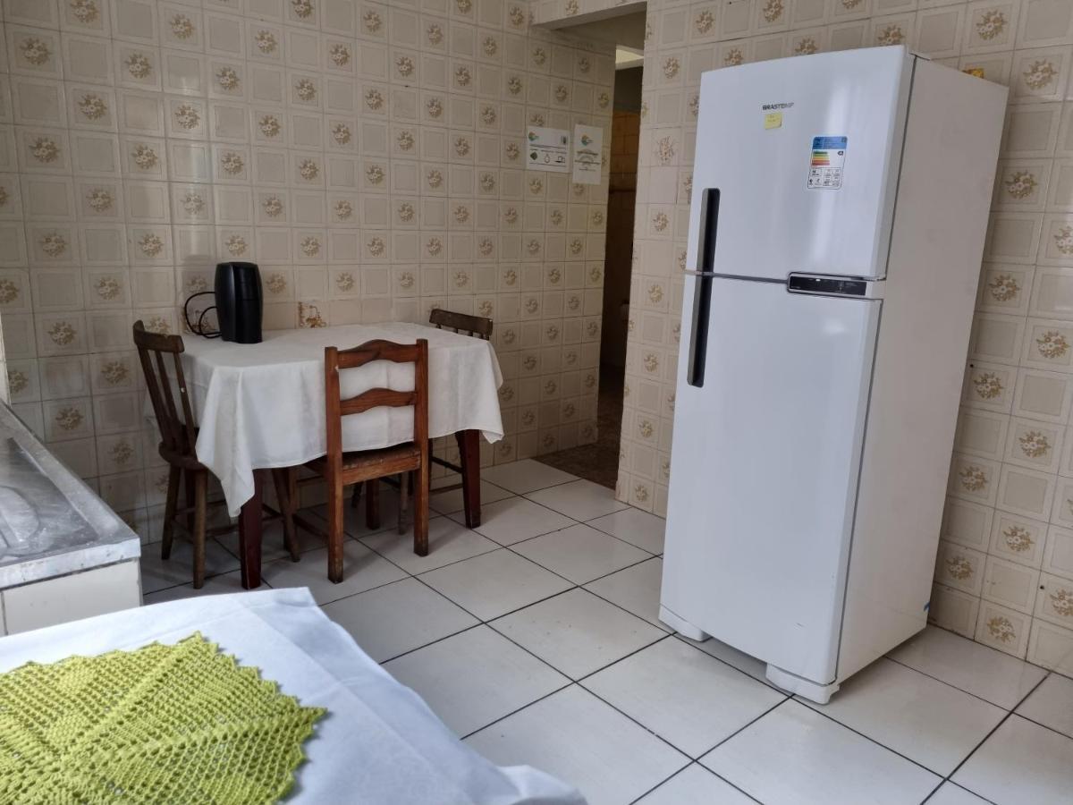 Confortavel Casa Com Piscina E Churrasqueira A 100M Da Praia Caraguatatuba Exteriér fotografie